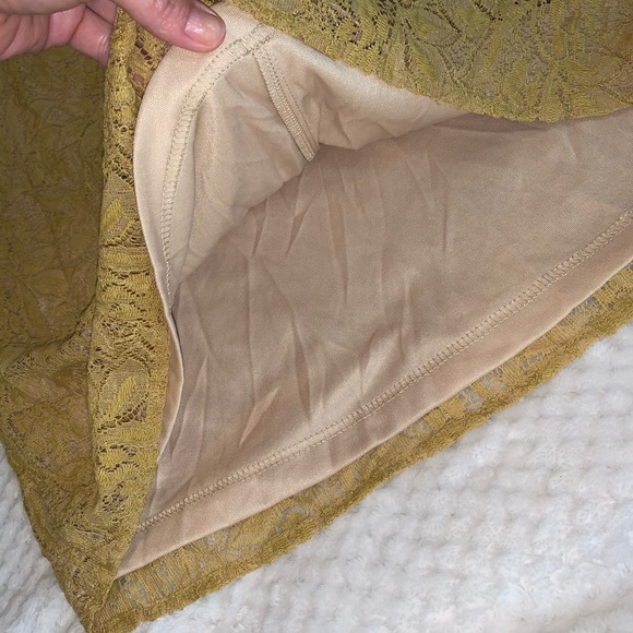 Women’s Boutique Dress Bundle - Picture 5 of 16